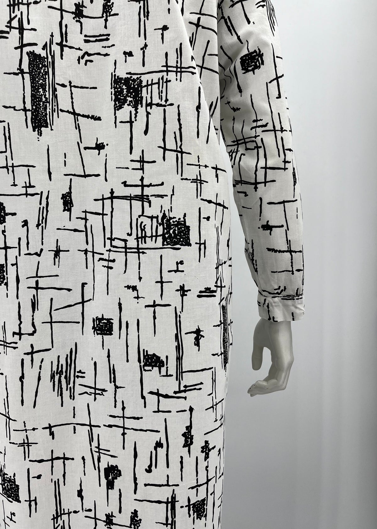 Black and white cotton dress from the 80s, size 40