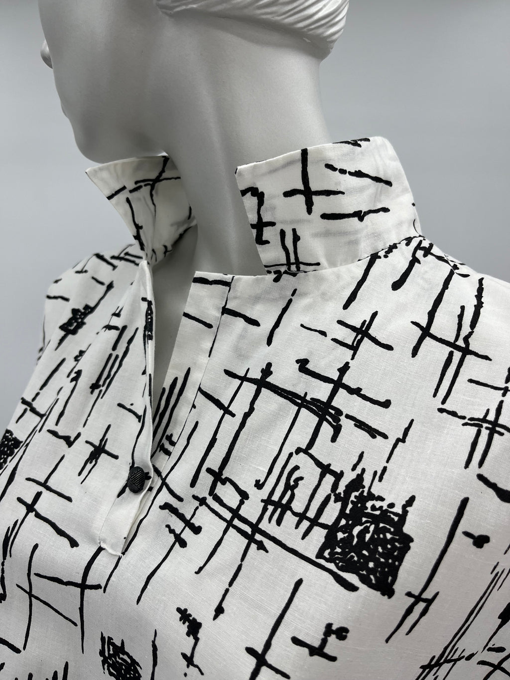 Black and white cotton dress from the 80s, size 40