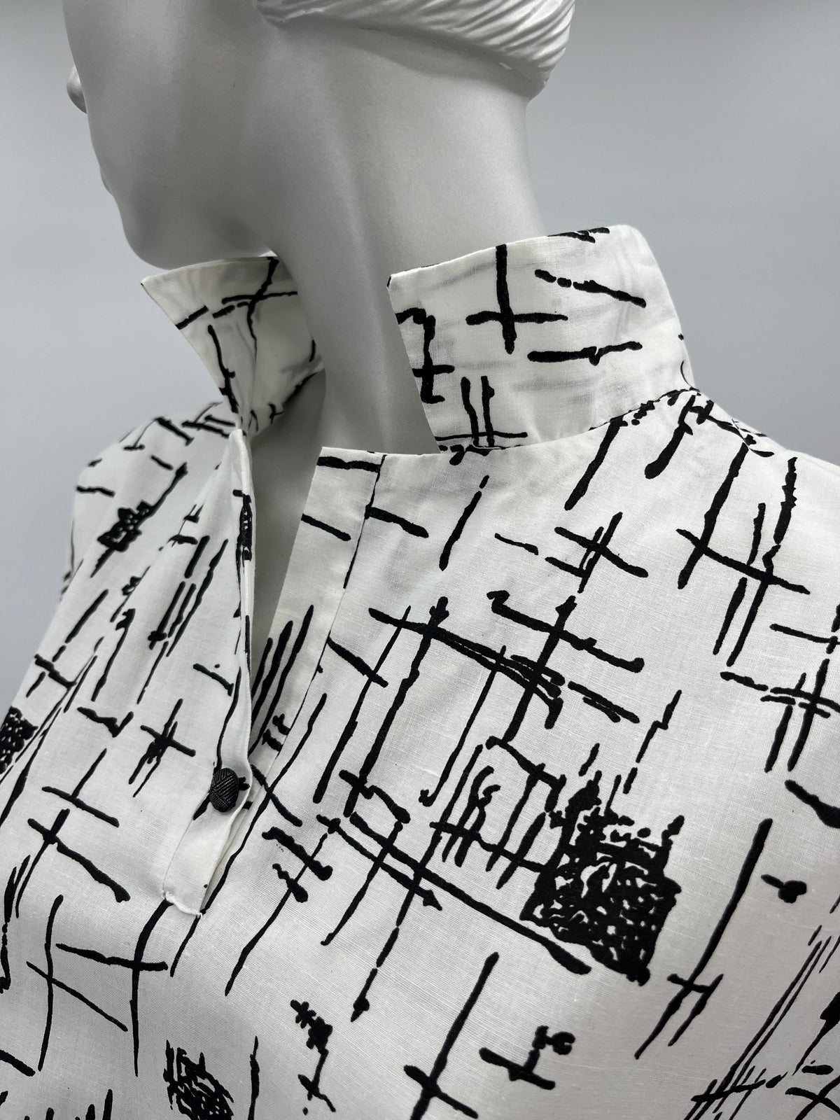 Black and white cotton dress from the 80s, size 40