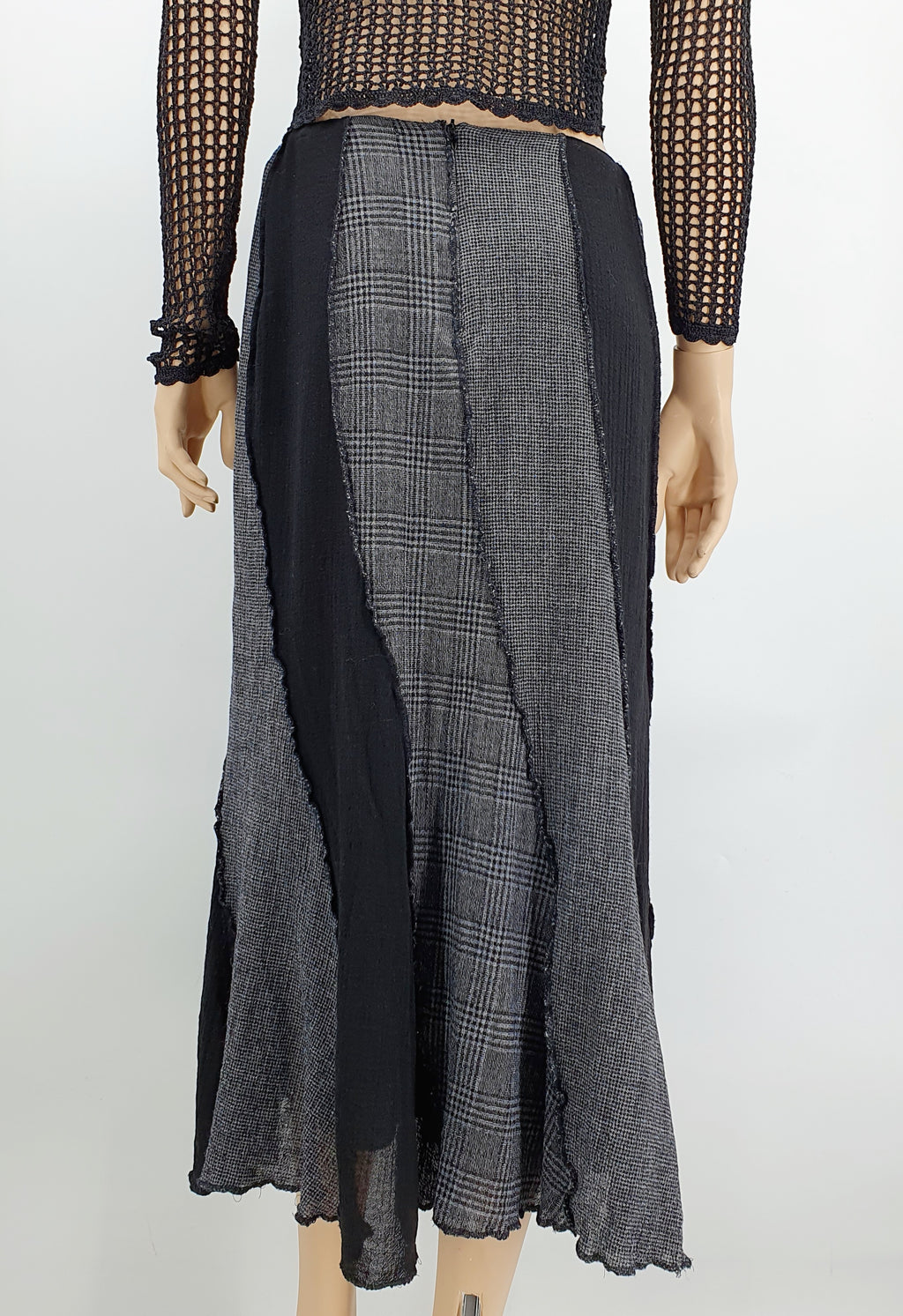 Kello, black-gray wool blend skirt from the 2000s, waist 78cm, size 38(40)