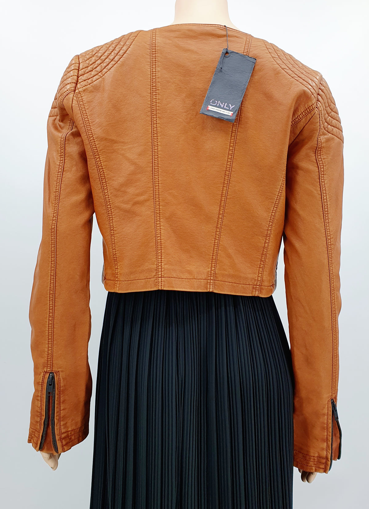 Only, ruskea secondhand jakku, käyttämätön, koko 42