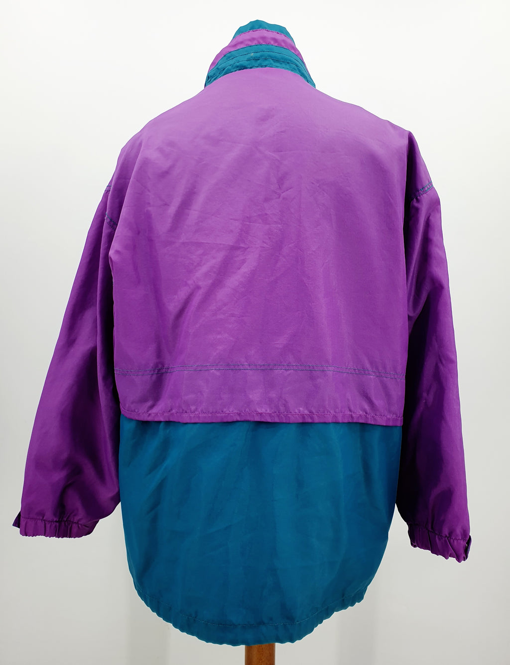 Unlimited, men's windbreaker from the 80s-90s, size L