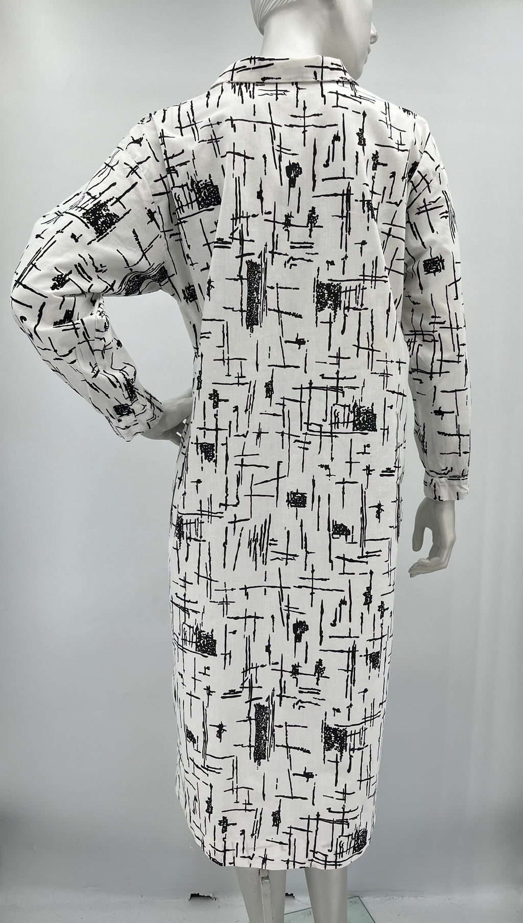 Black and white cotton dress from the 80s, size 40