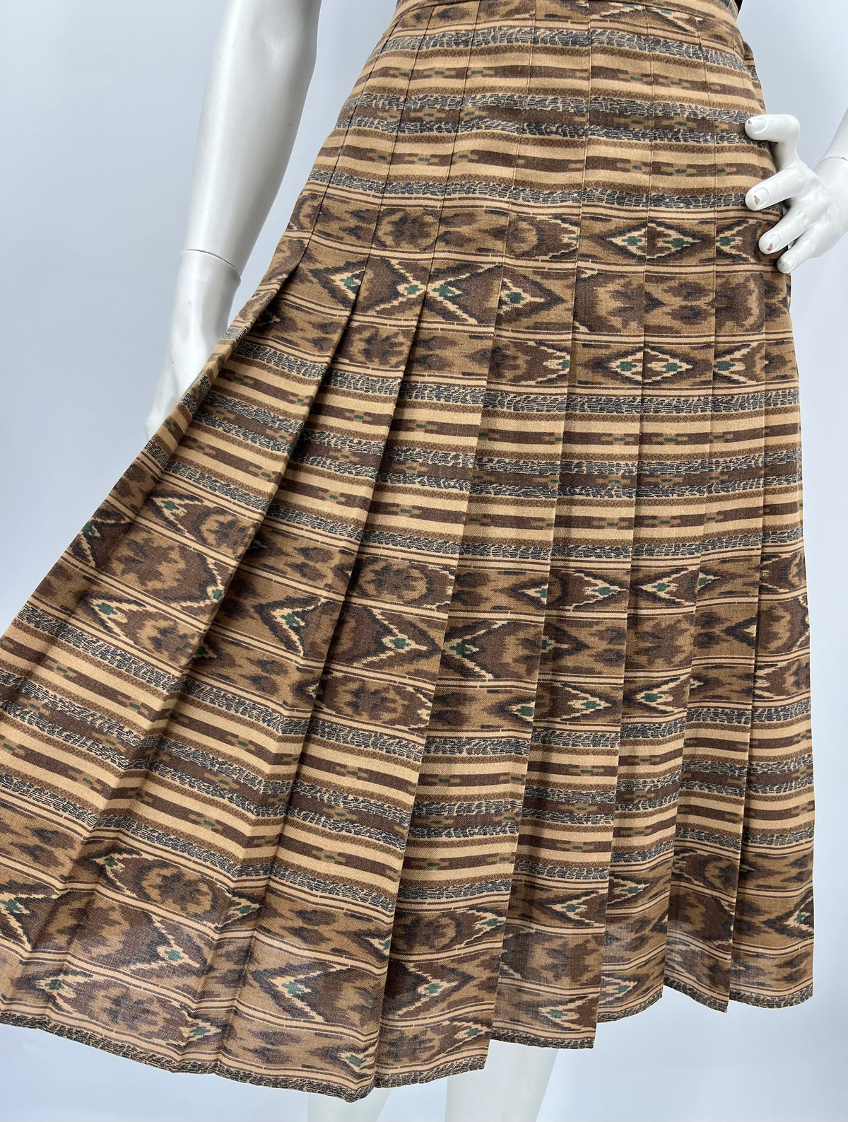 Pola, bohokuvioinen villasekoitehame, 90-luku, vyöt.ymp. 74cm, kokoarvio 36(38)