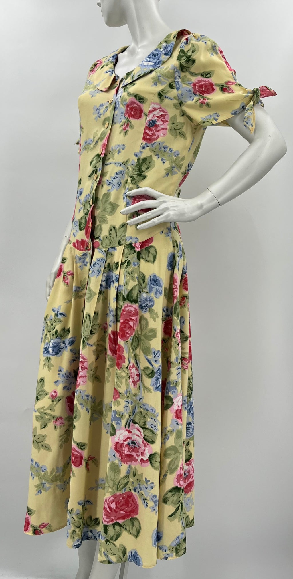 Light yellow floral dress, 80s, size 36-38