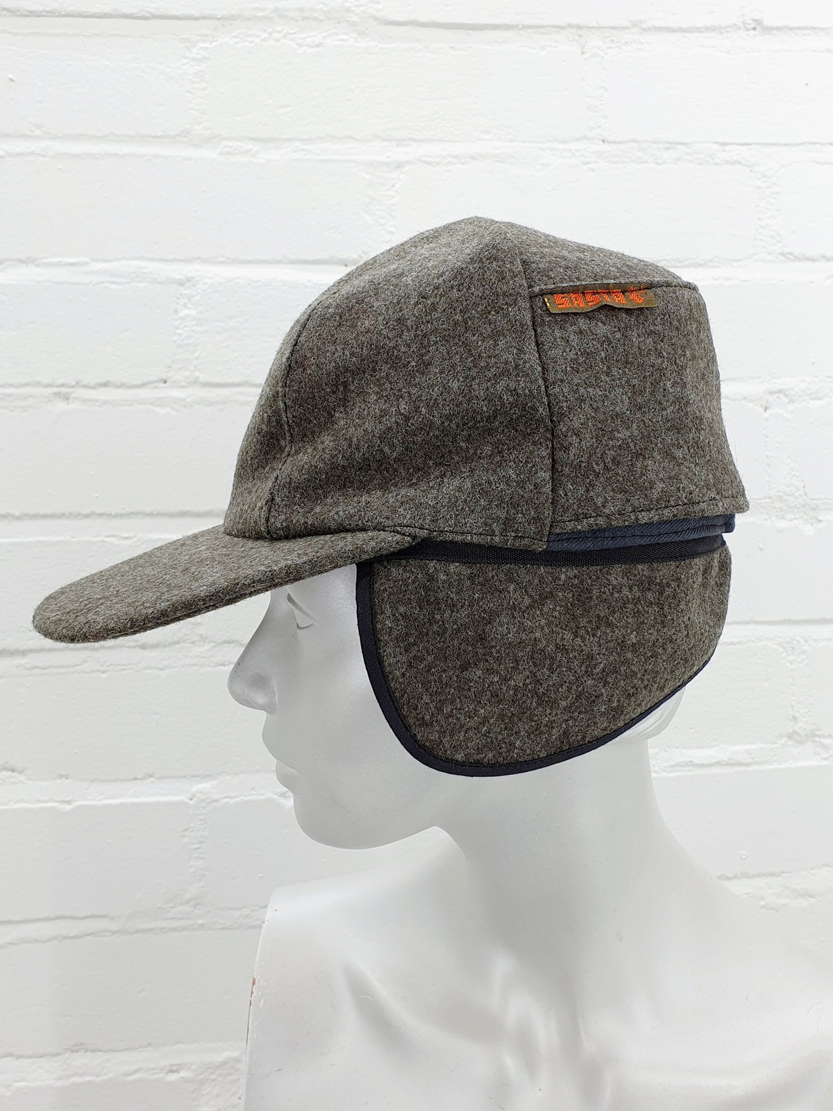 Sasta, vintage hiking/hunting cap | Size 58