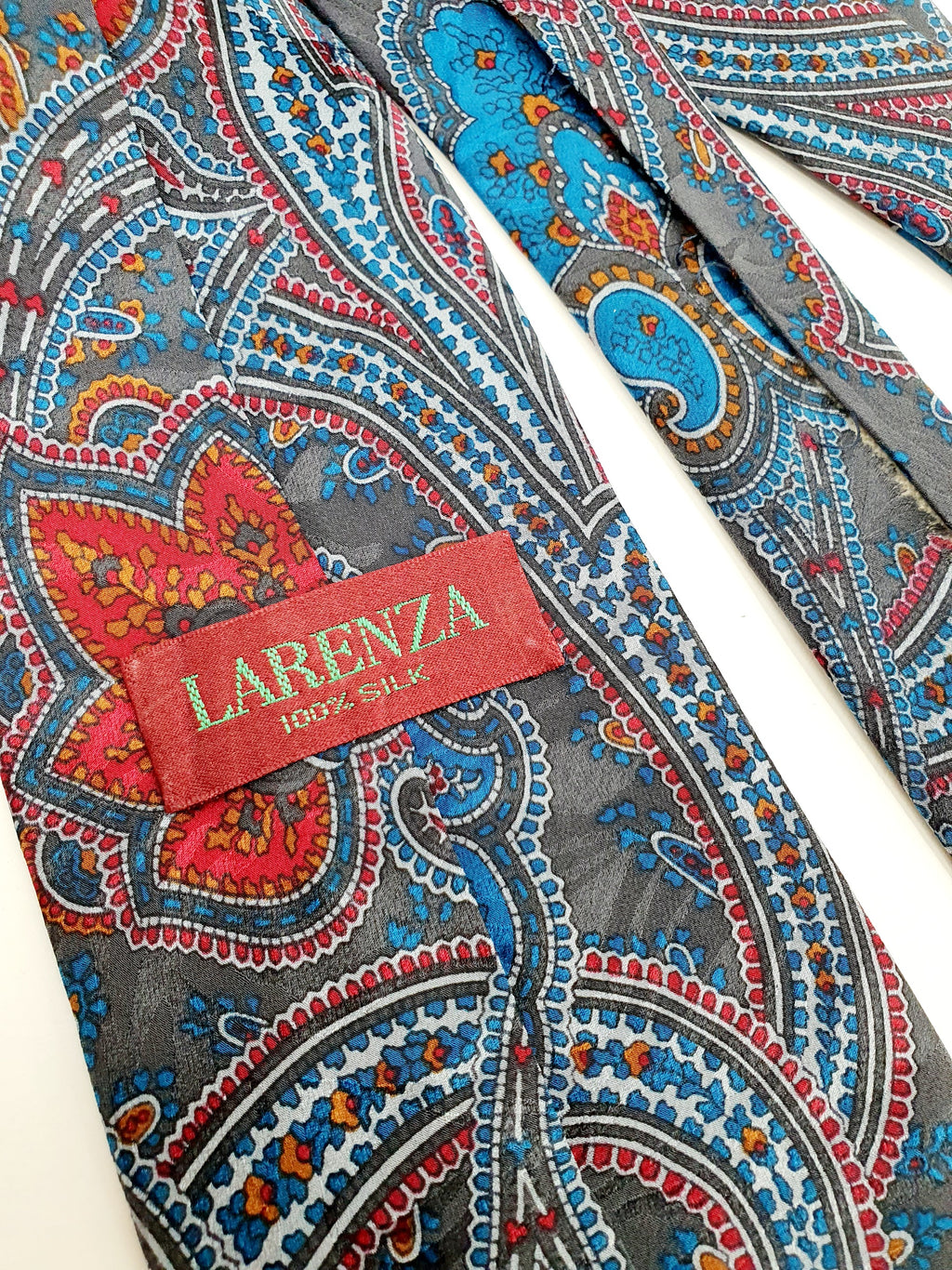 Larenza, paisleykuvioinen silkkikravatti