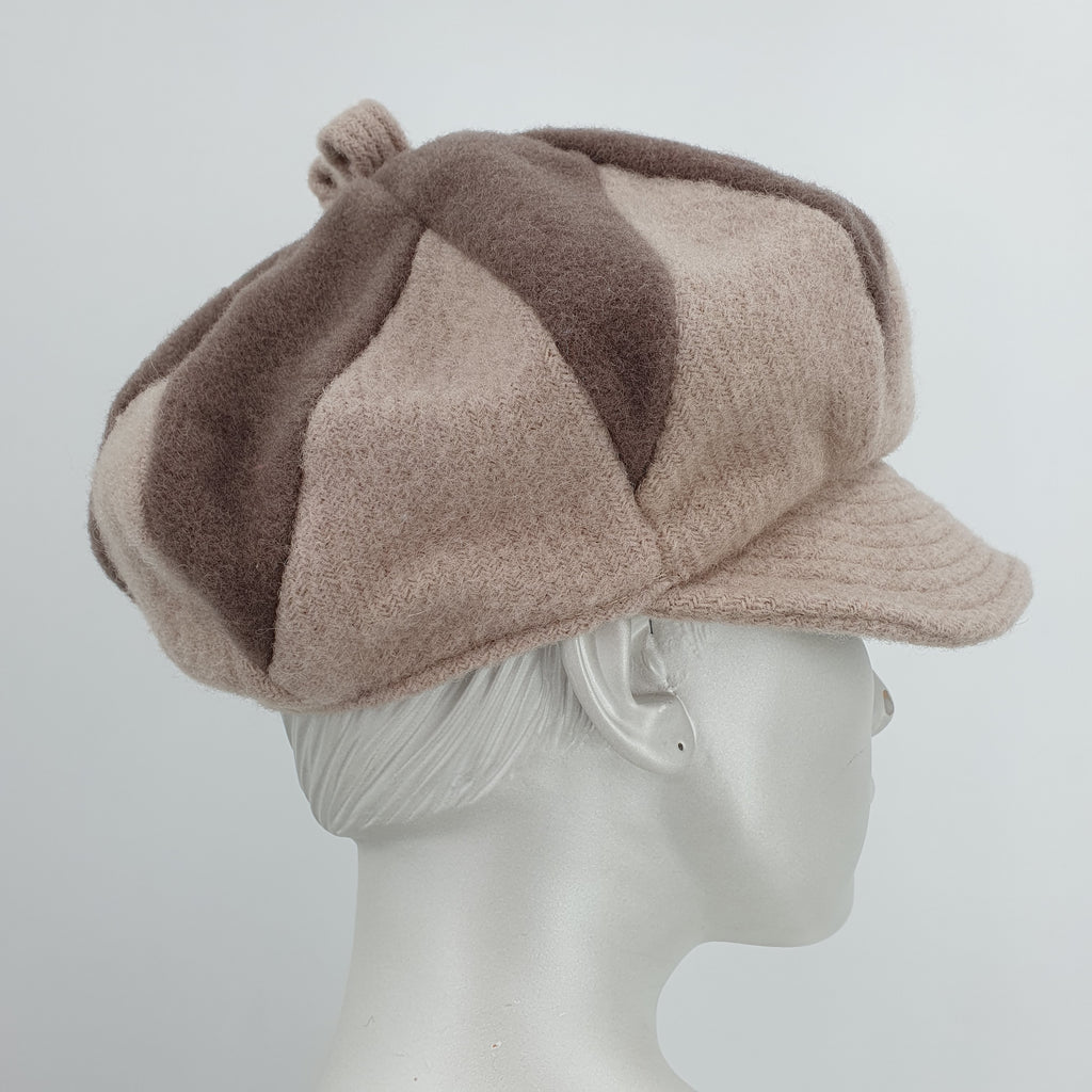 Naisten lätsä 80-luvulta, väri beige, 54cm
