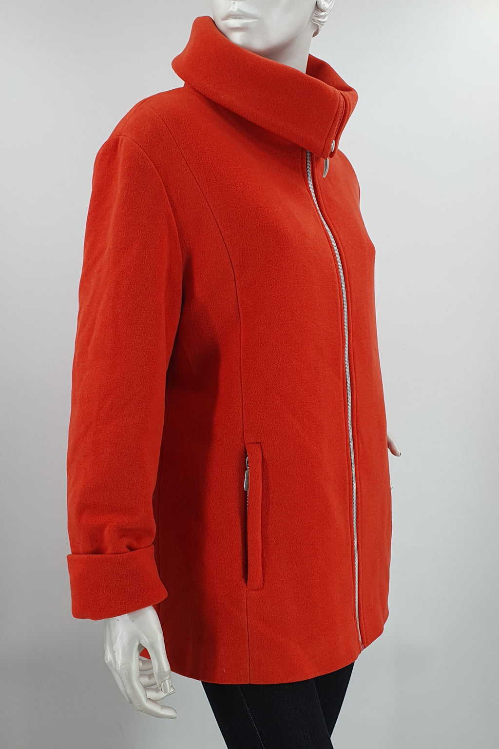 Orange wool coat with a large collar from the 2000s, size 38