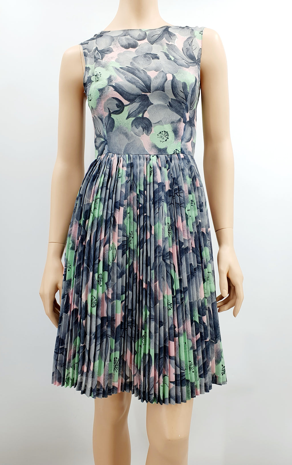 Laskoshelmainen hihaton mekko 50-60-luvulta, koko 32-34