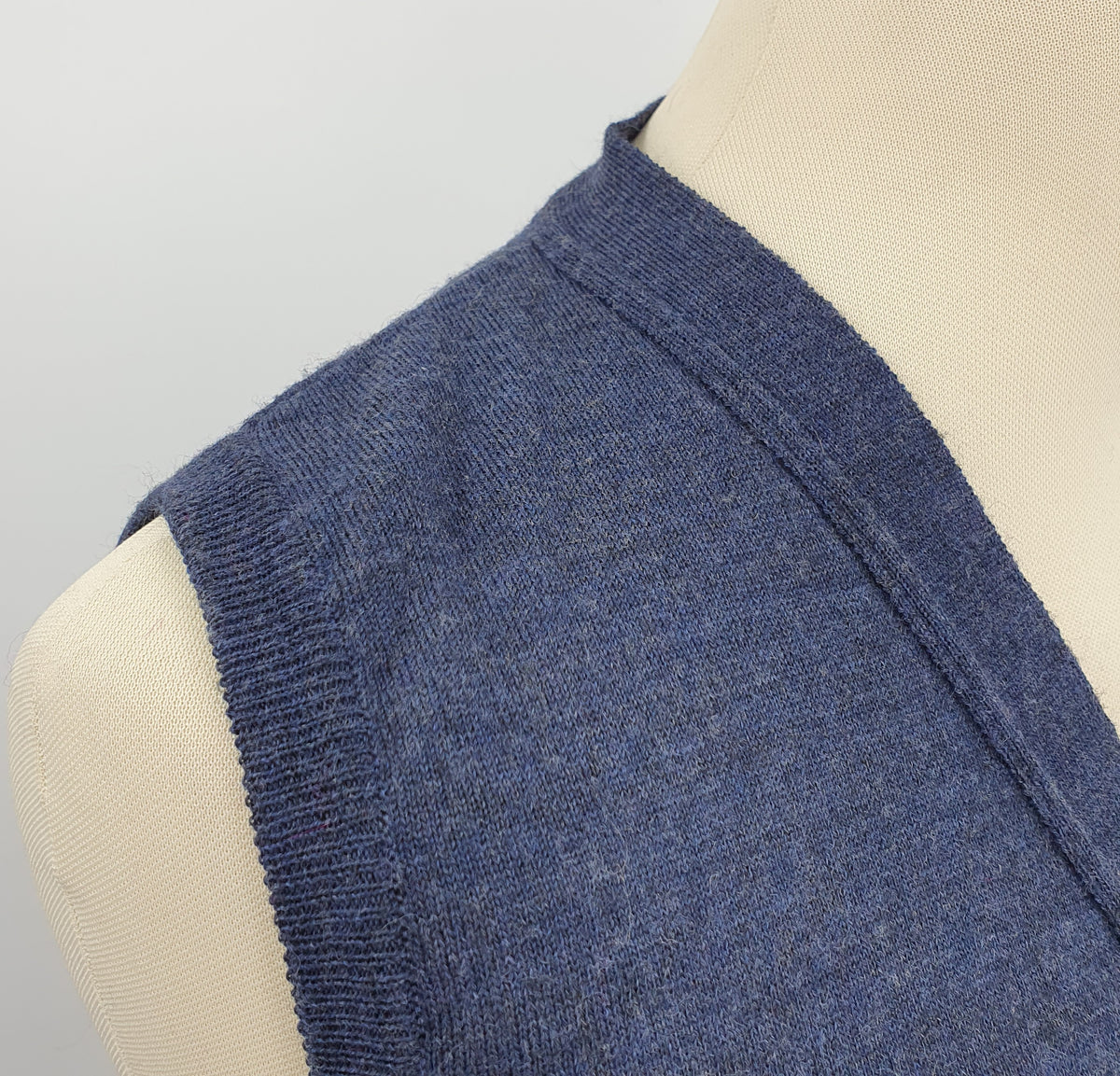 Montechiaro, men's wool vest, made in Italy, size S/M