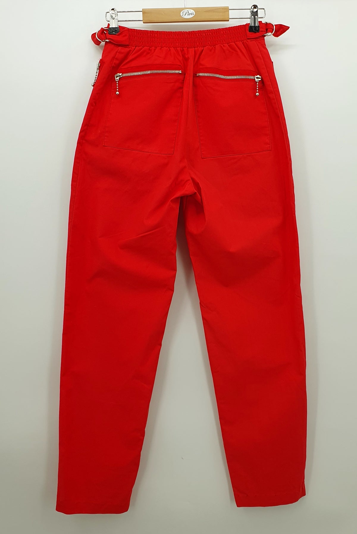 Farmariteollisuus Oy, red pants from the 80s, size (32)34