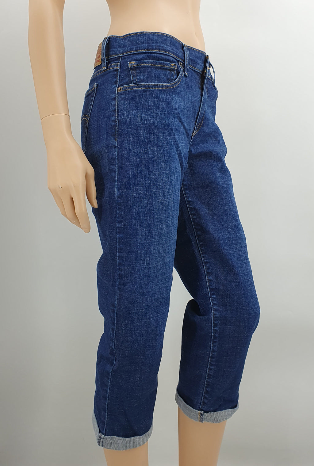 Levi's farkut, Capri-malli 2000-luvulta, W28 (38)