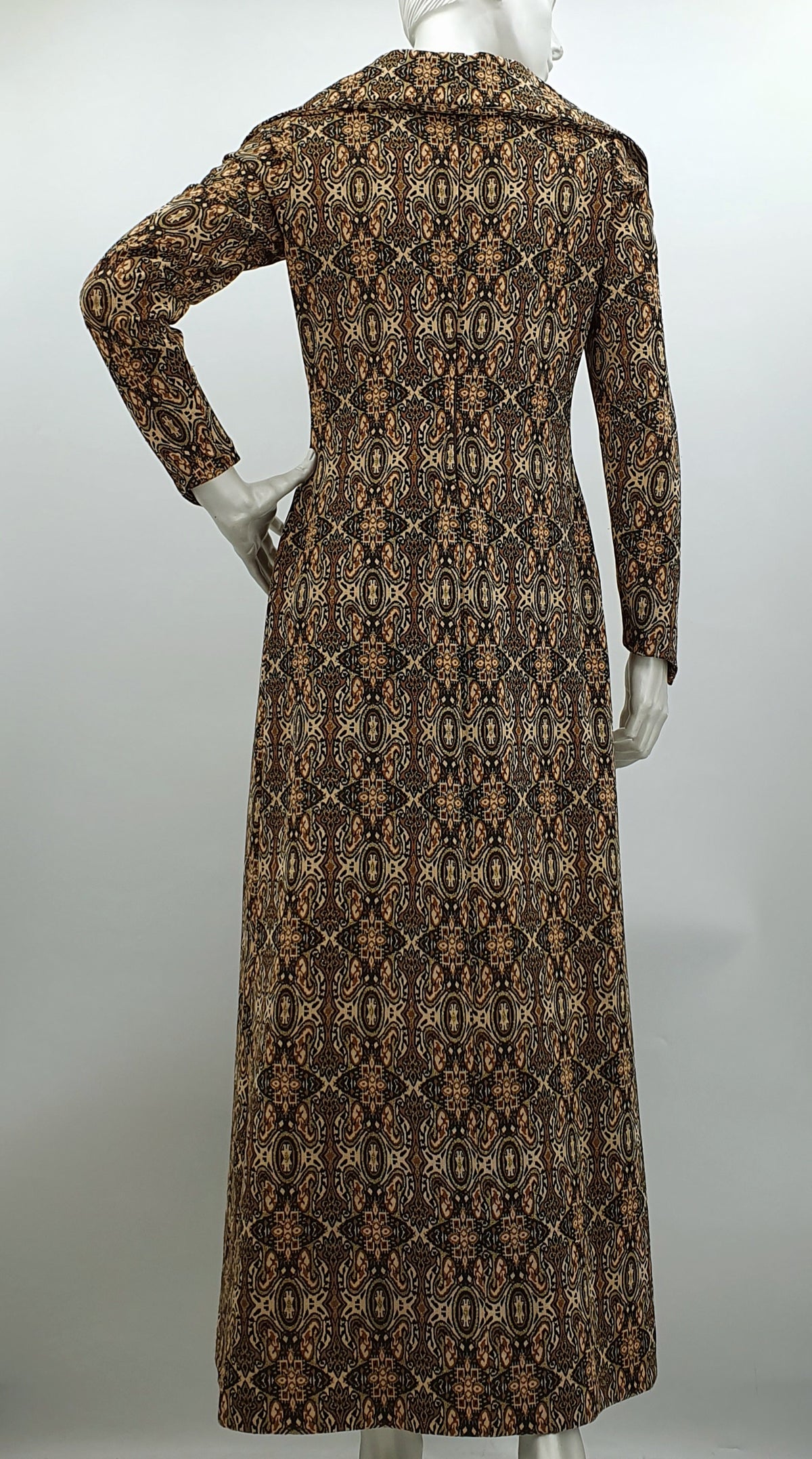 Festive maxi dress from the 70s, size 36