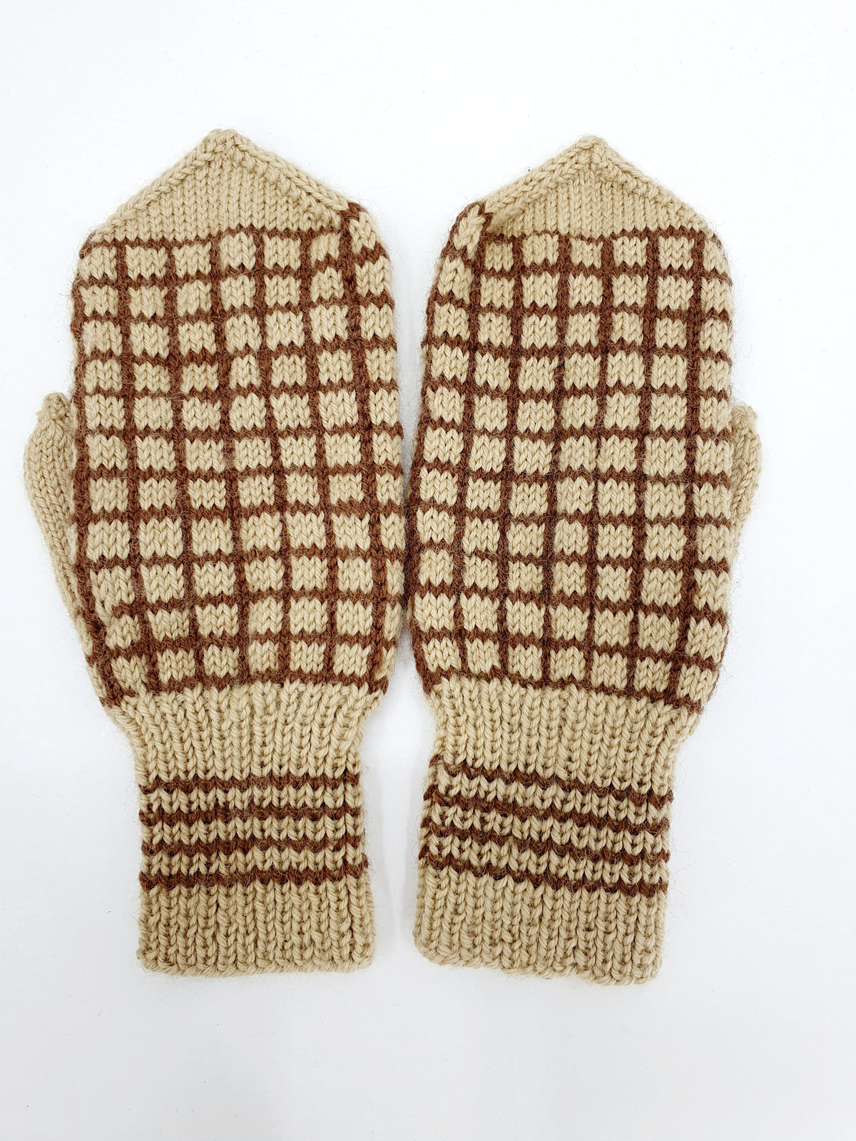 Wool mittens, 5 different pairs
