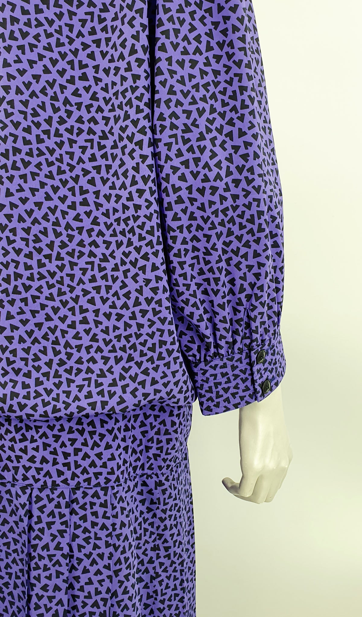 Maggy London, vintagemekko lasketulla helmalla, 80-luvulta, koko 38-40