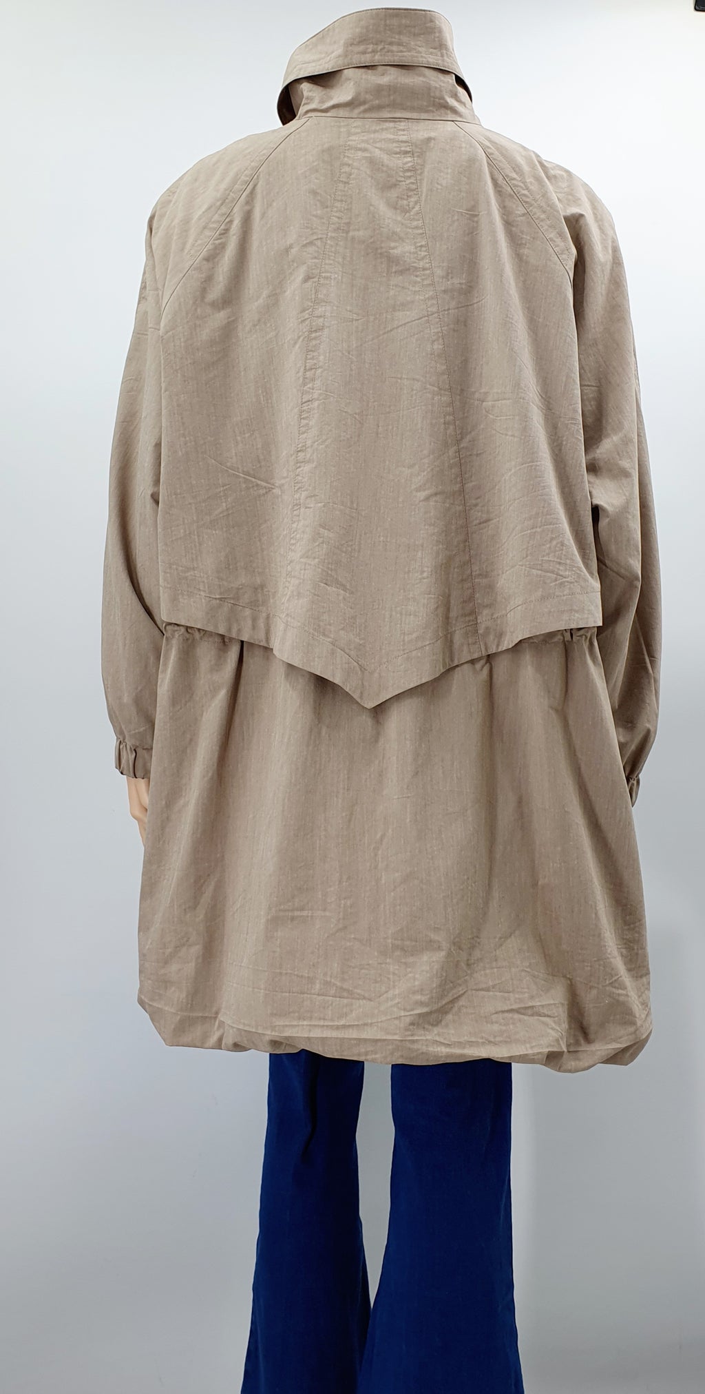 Gil Bret, light brown trench coat from the 90s-2000s, size 42-44-46