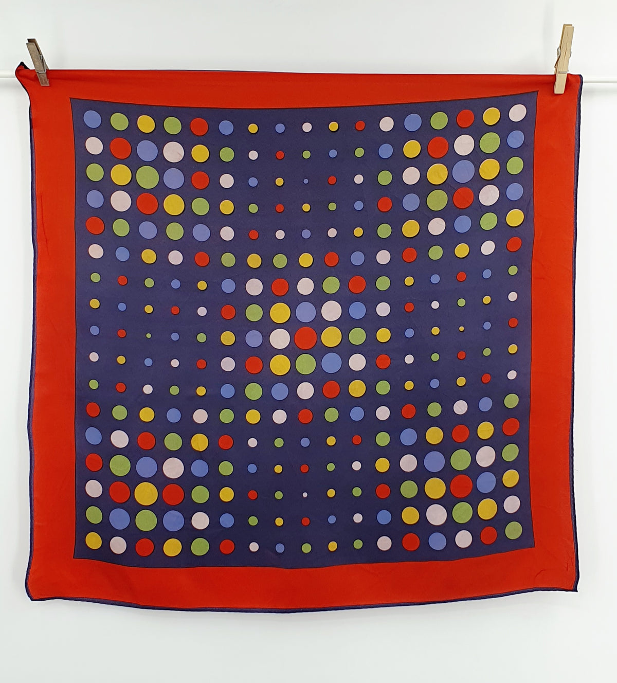 Ball pattern scarf from the 80s, size 67x67cm