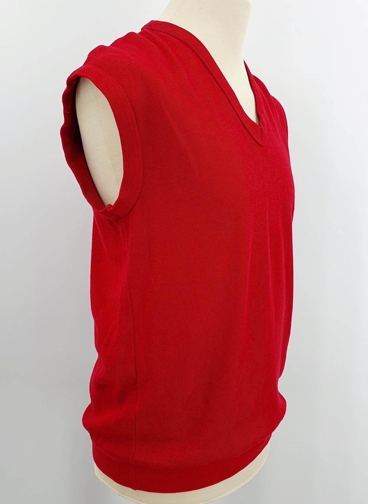 Harlon, men's red cotton vest from the 80s, size M