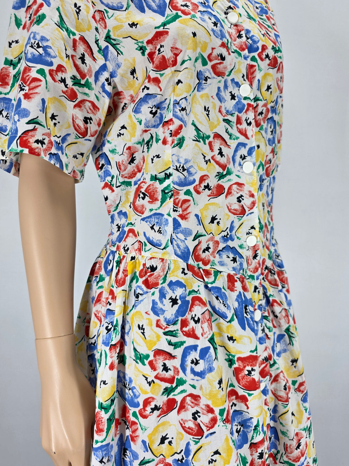 Kukkakuvioinen puuvillamekko 80-90-luvulta, koko 38/40