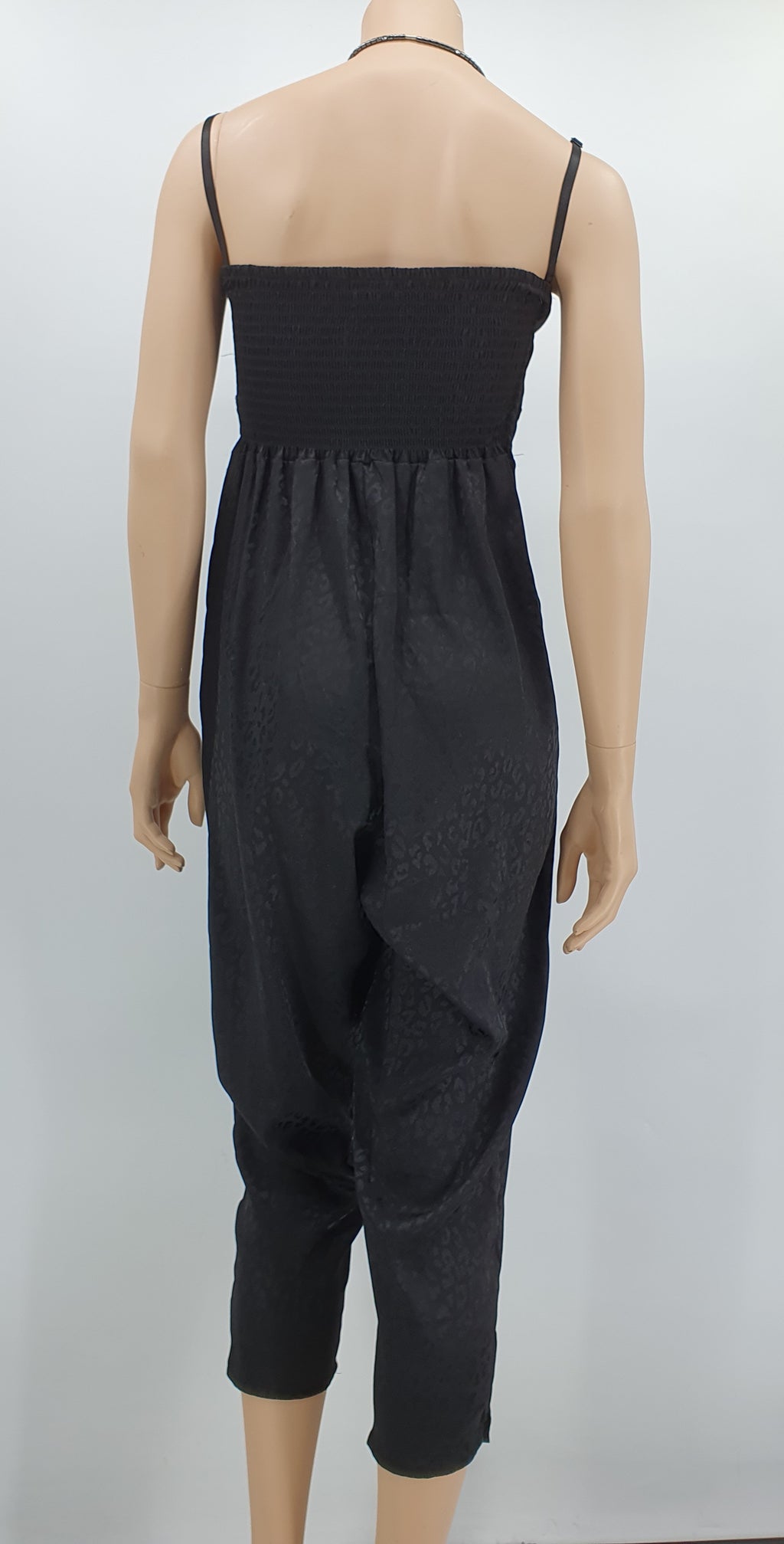 Musta jumpsuit juhlaan, 2000-luvulta/Y2K, koko 36