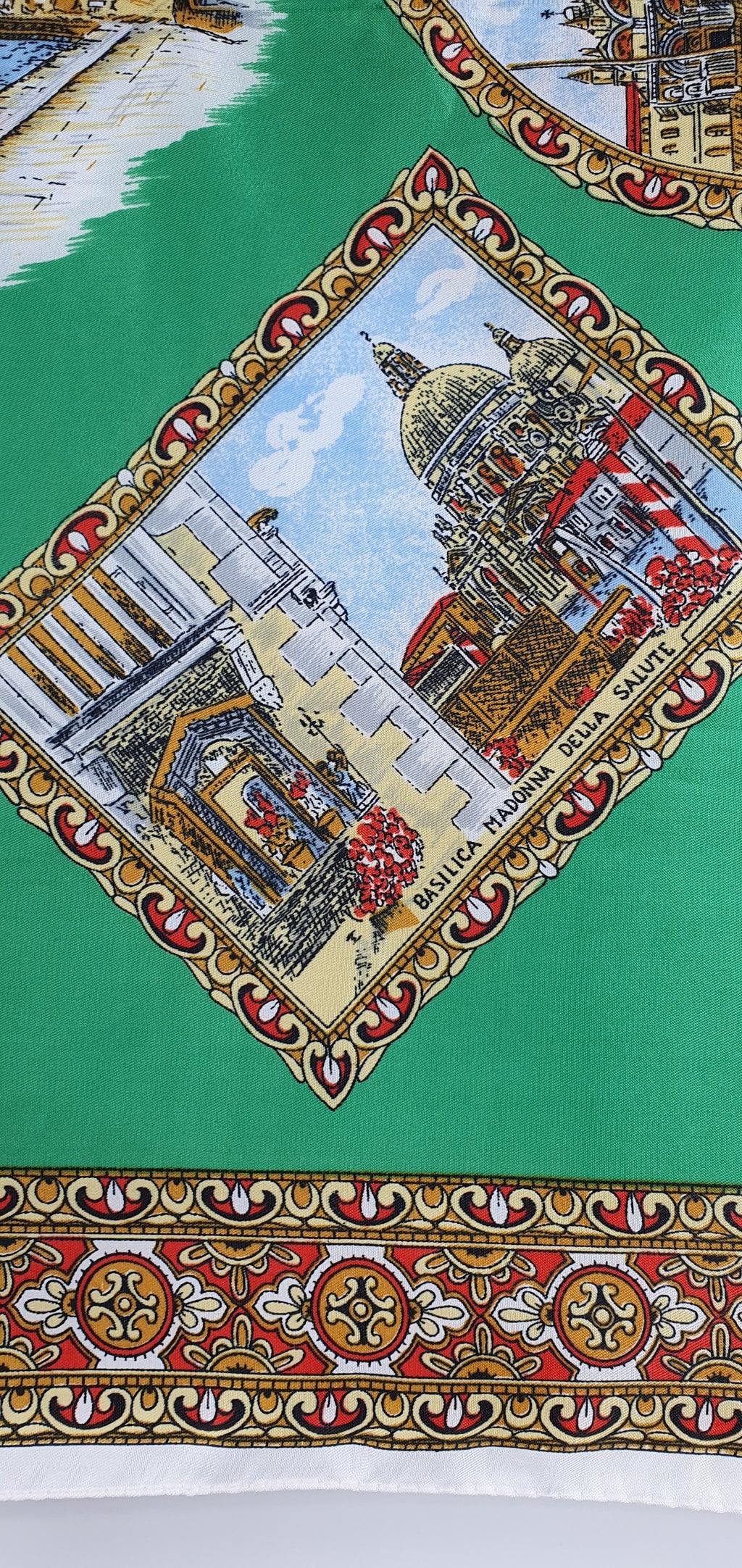 Venezia-aiheinen huivi 80-90-luvulta, koko 68x68cm