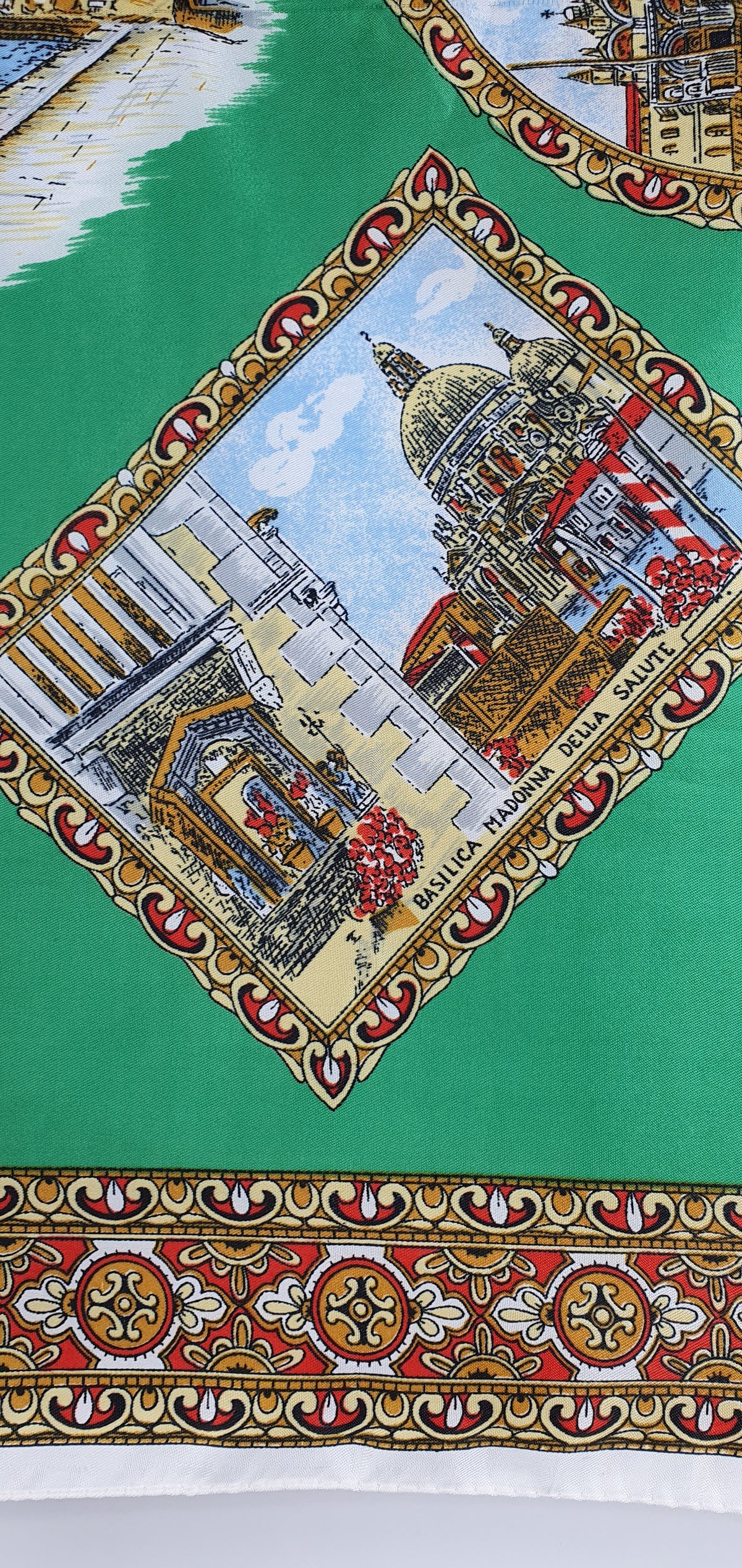 Venice-themed scarf from the 80s-90s, size 68x68cm