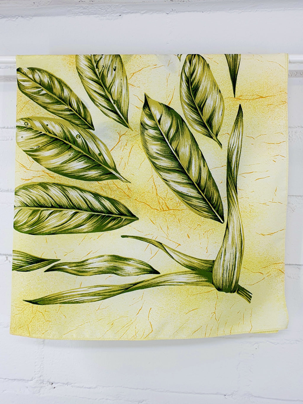 Yellow vintage scarf with a green leaf pattern, size 68x68cm – from the 90s