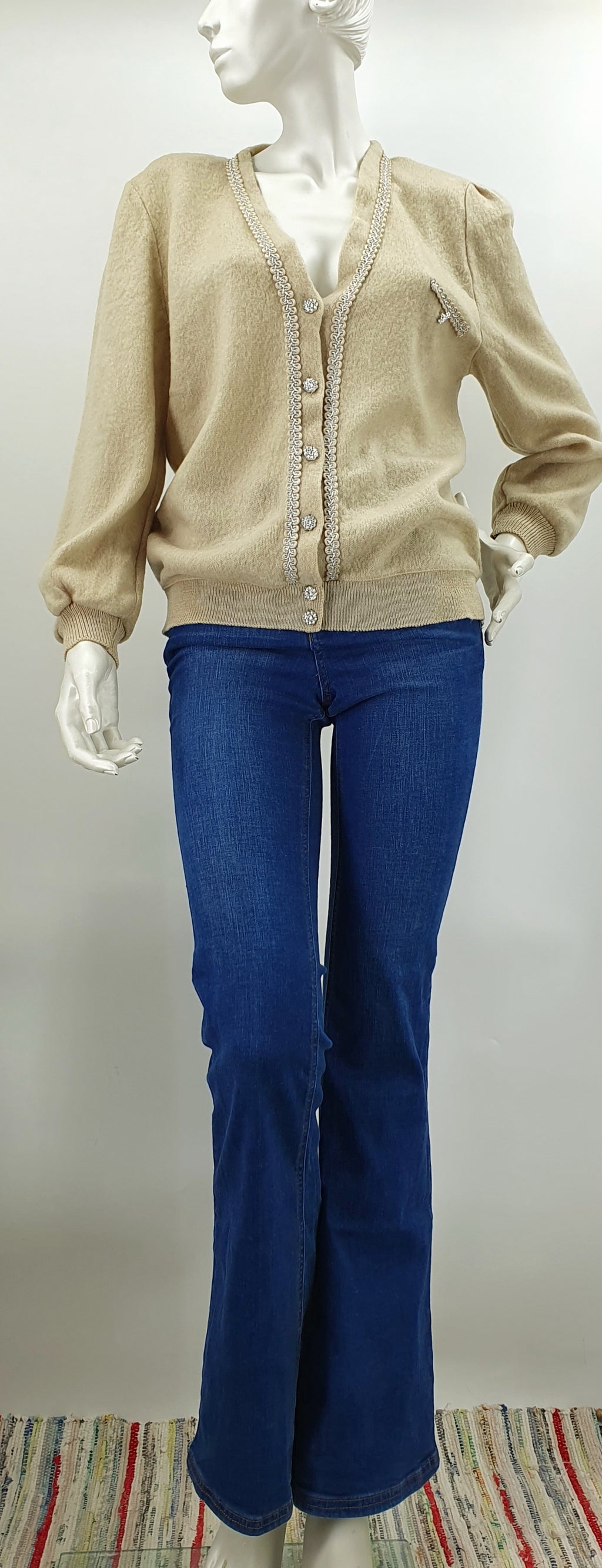 Italialainen vintage neuletakki 80-luku Beige Kokovartalokuva