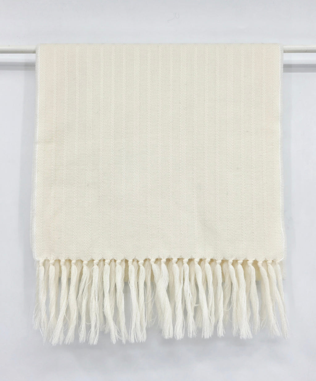 White long men's party scarf, size 30x130cm