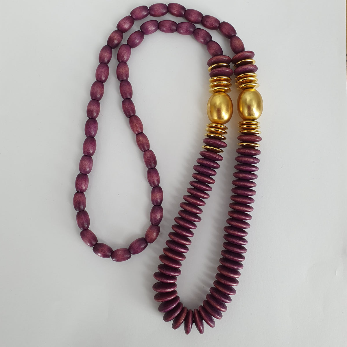 Aarikka, violettikulta kaulakoru 80-90-luvulta, pit.75cm
