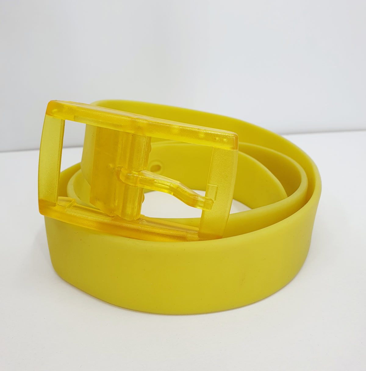 Veniz, yellow waterproof Y2K belt | Unisex