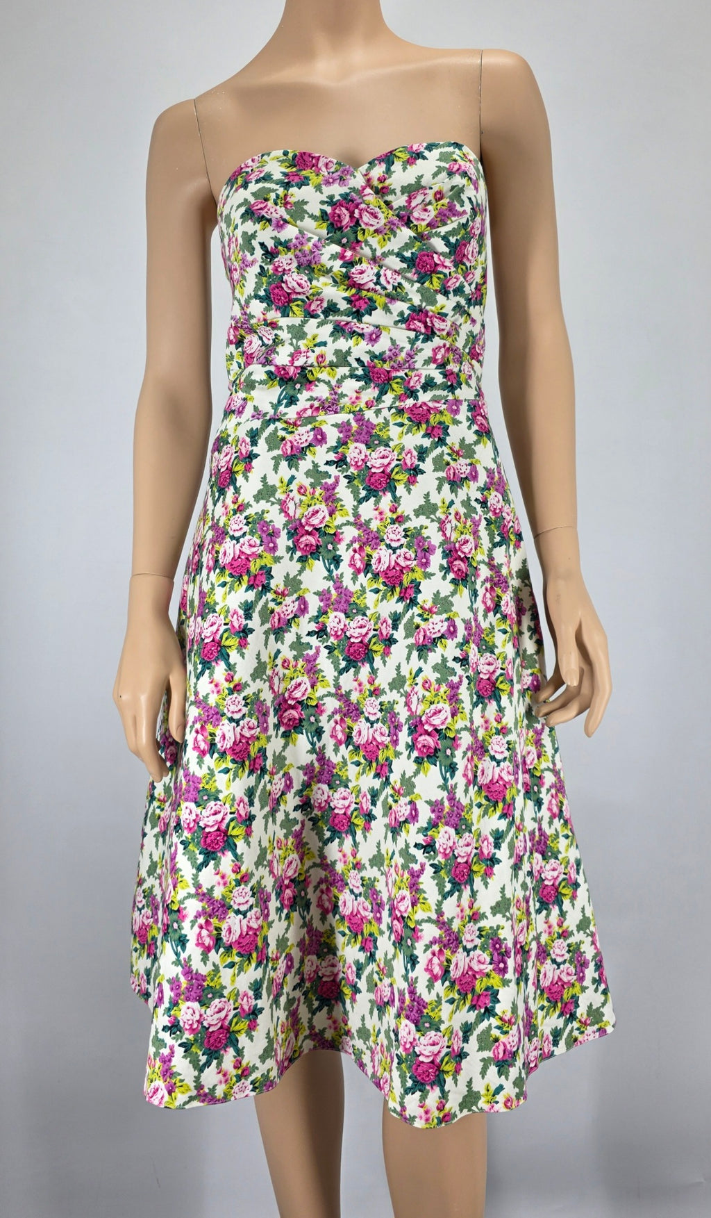 Ariella, sleeveless floral party dress from the 2000s, size 38
