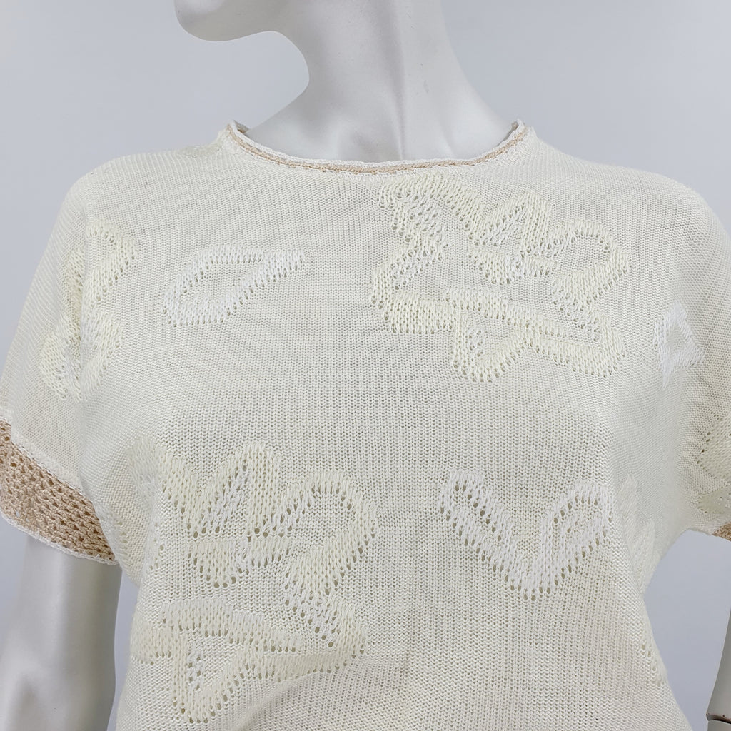 Off-white short-sleeved sweater from the 80s-90s, size 36-38