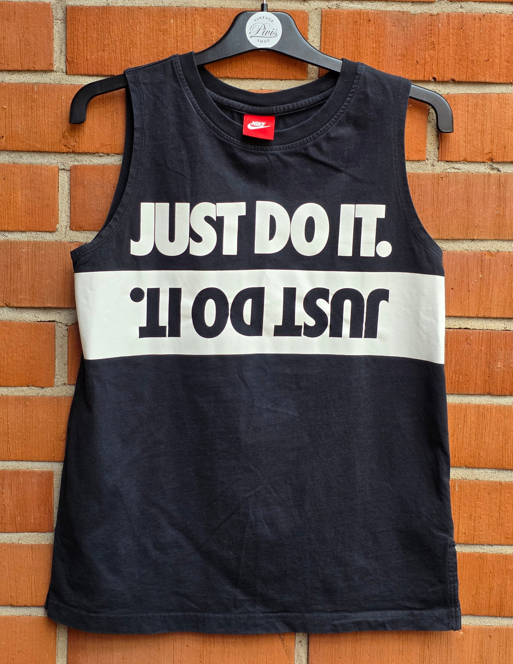 NIKE, Just do it- musta toppi, 2000-luvulta, koko S(36/38)