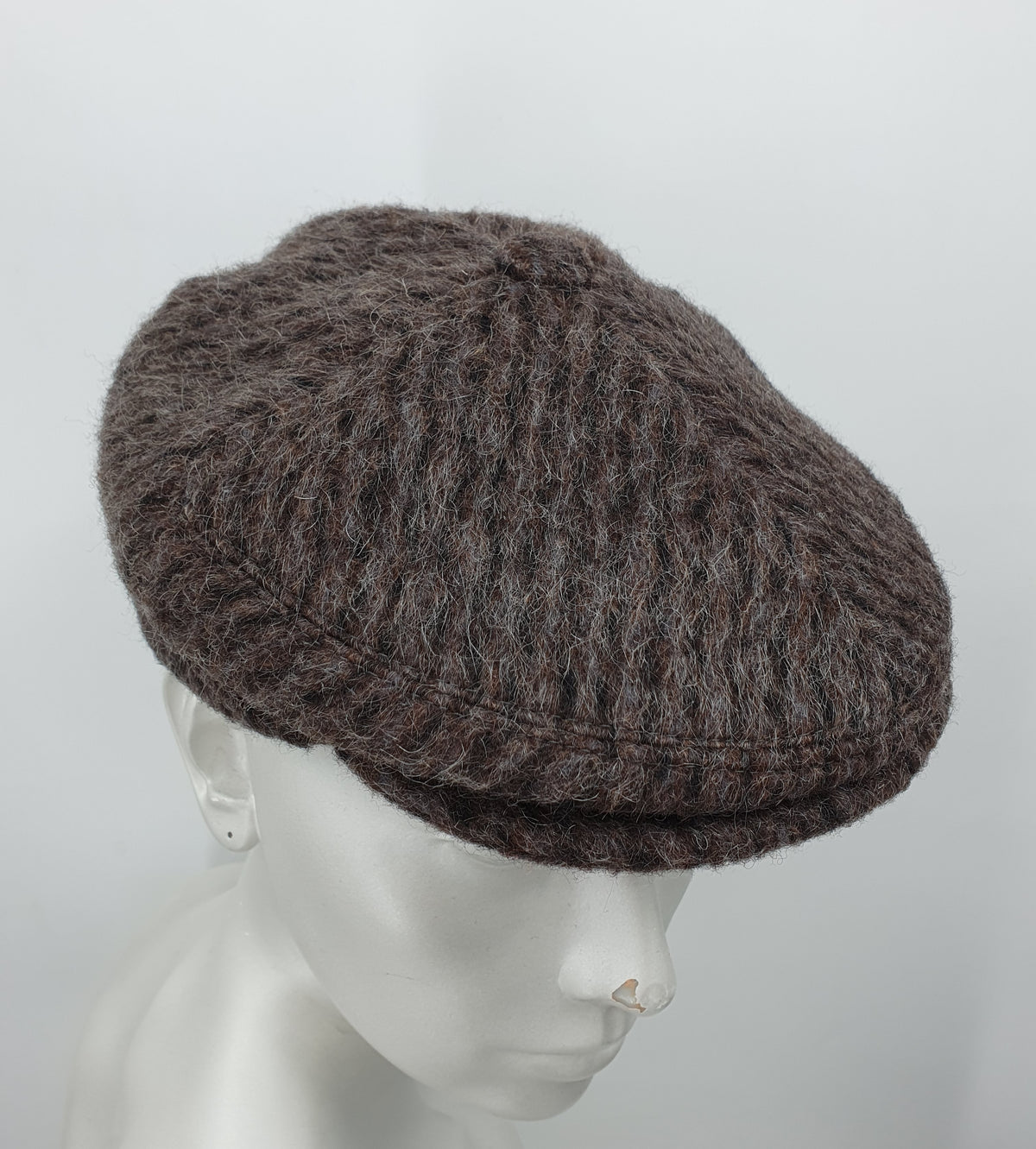 Salon, miesten villakangas lätsä 90-luvulta, koko 59cm