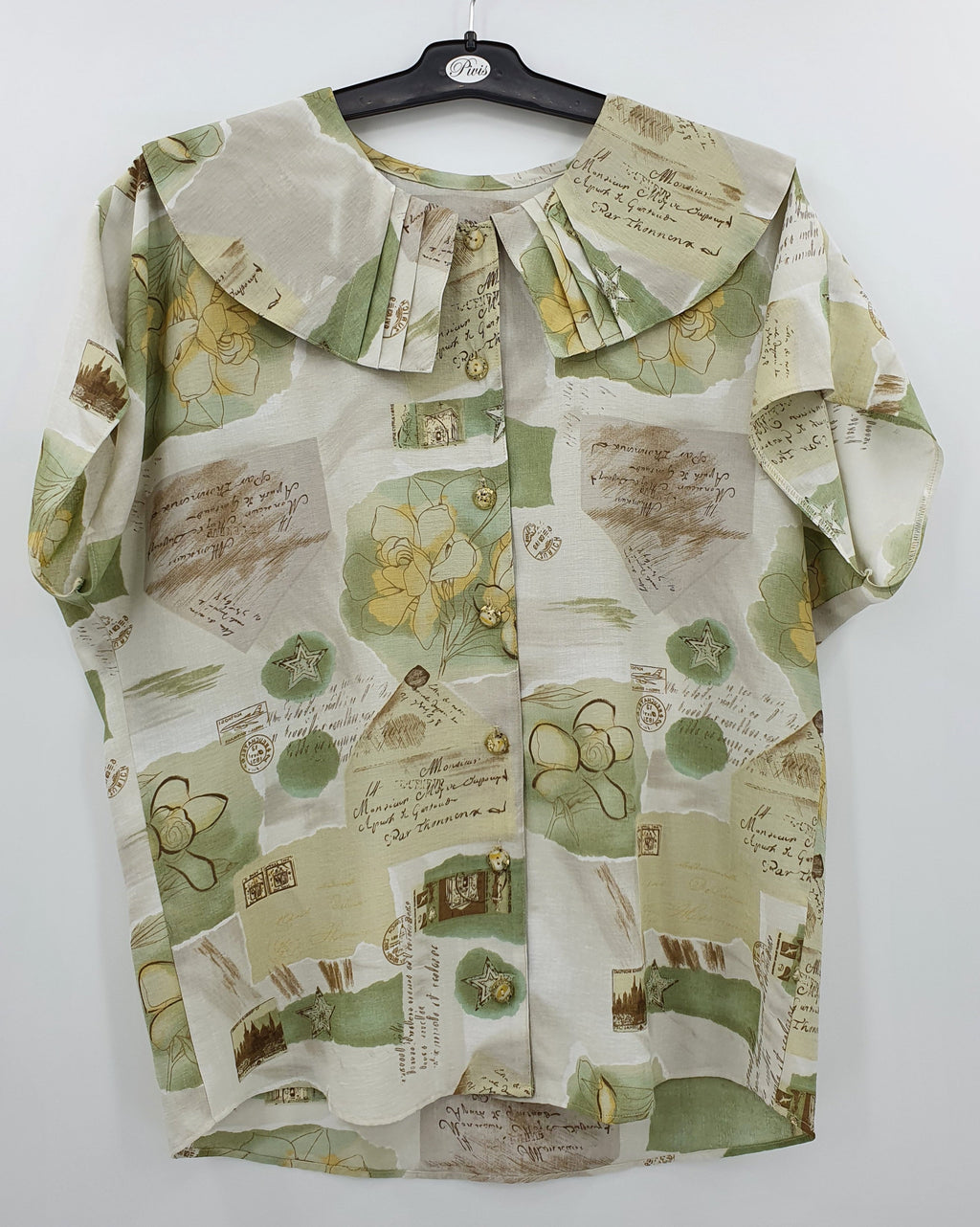 Green-toned women's shirt with a large collar, 90s, size 40(42)